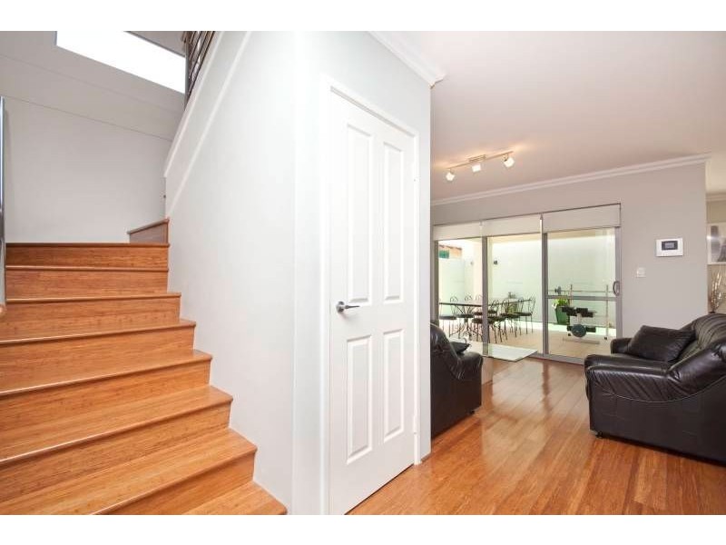 32A Scott Street, South Fremantle WA 6162