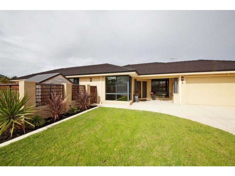 6 Zukova Close, Spearwood WA 6163