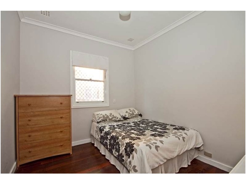 23 Caliban Way, Coolbellup WA 6163
