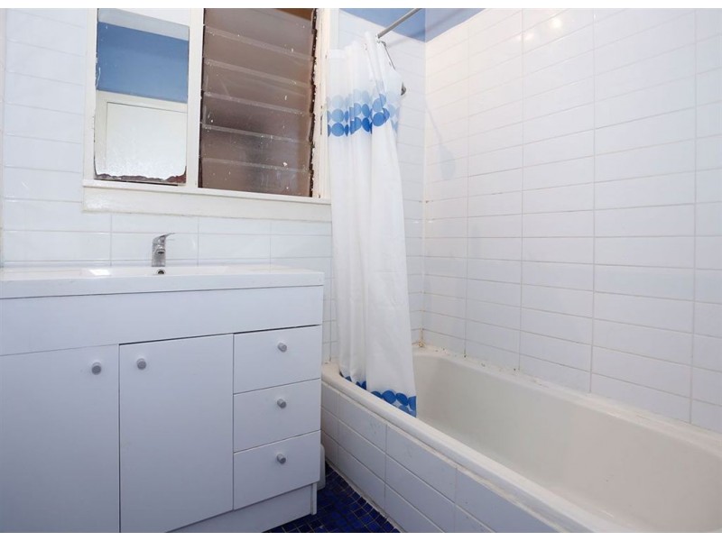 38 Redmond Road, Hamilton Hill WA 6163