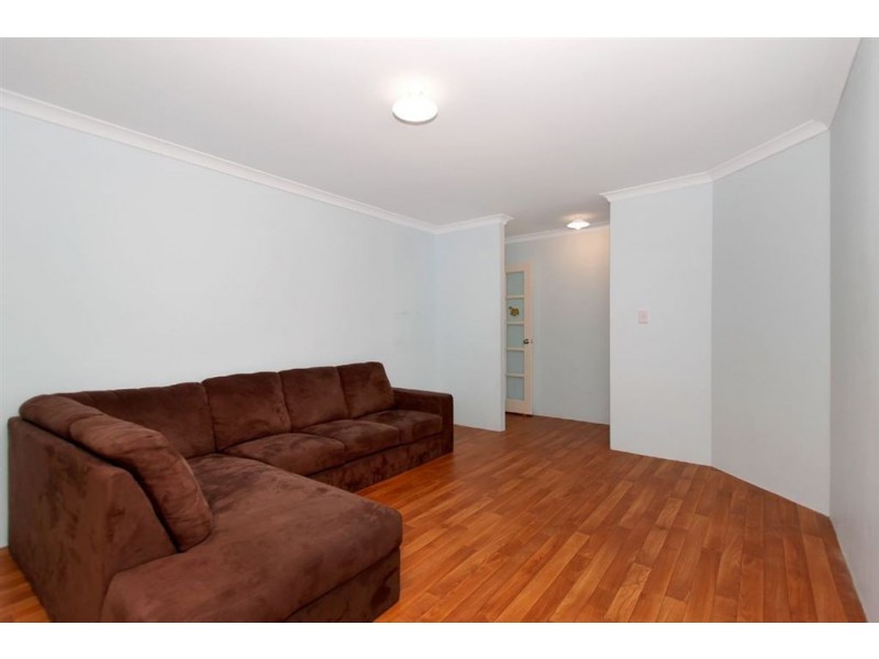 29 Pilkington Street, Canning Vale WA 6155