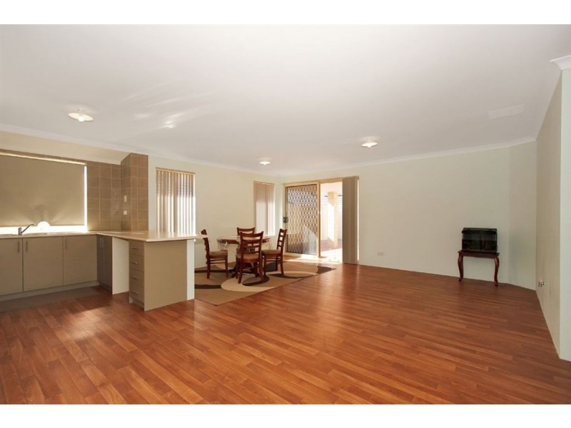 29 Pilkington Street, Canning Vale WA 6155