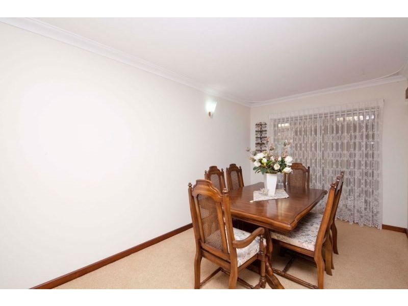 18 Glenister Road, Hamilton Hill WA 6163