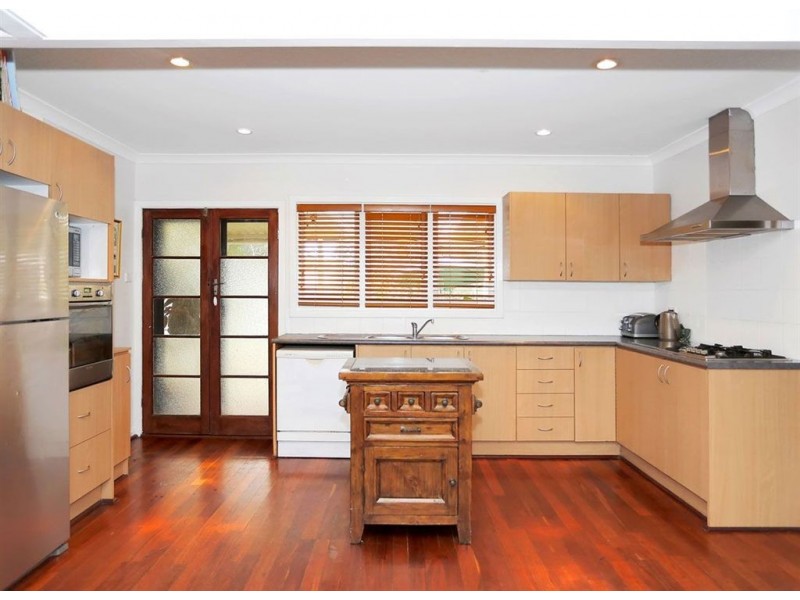 54 Coolbellup Avenue, Coolbellup WA 6163