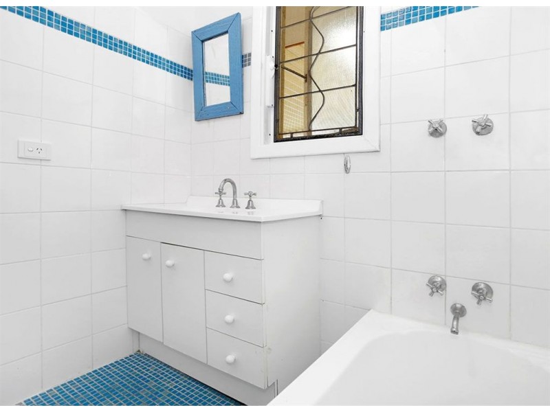 54 Coolbellup Avenue, Coolbellup WA 6163