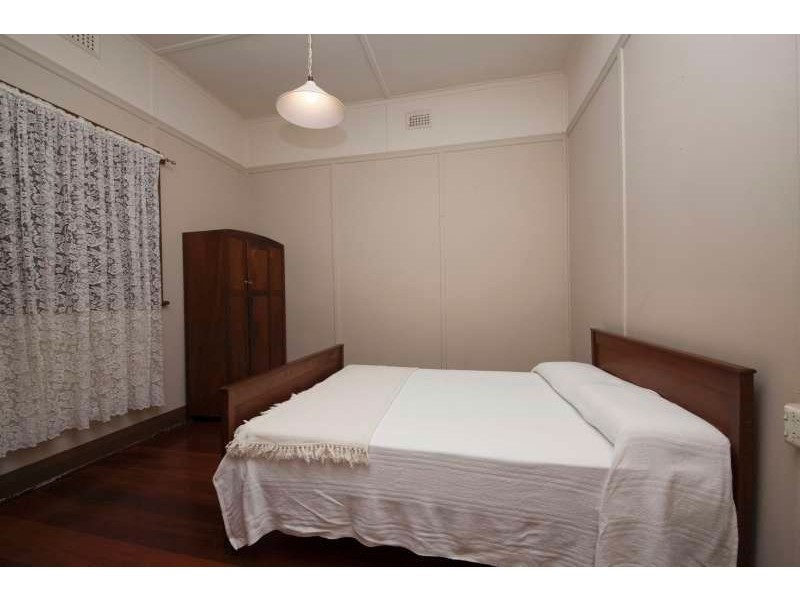 112 Winfield Street, Hamilton Hill WA 6163