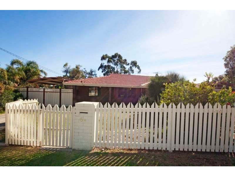 5A Bellier Place, Hamilton Hill WA 6163