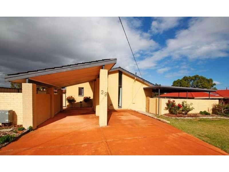 39 Gurney Road, Spearwood WA 6163
