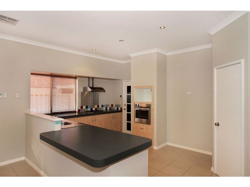14 Tindal Avenue, Yangebup WA 6164