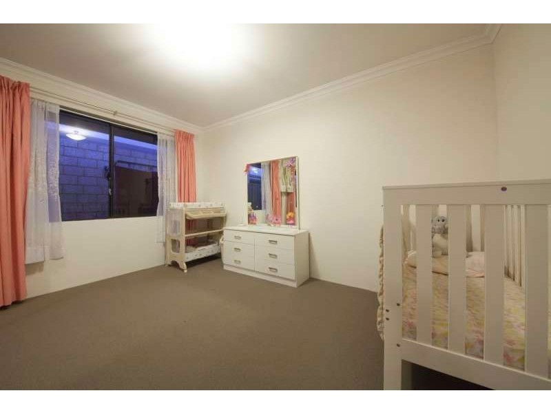 26 Yellowwood Avenue, Piara Waters WA 6112