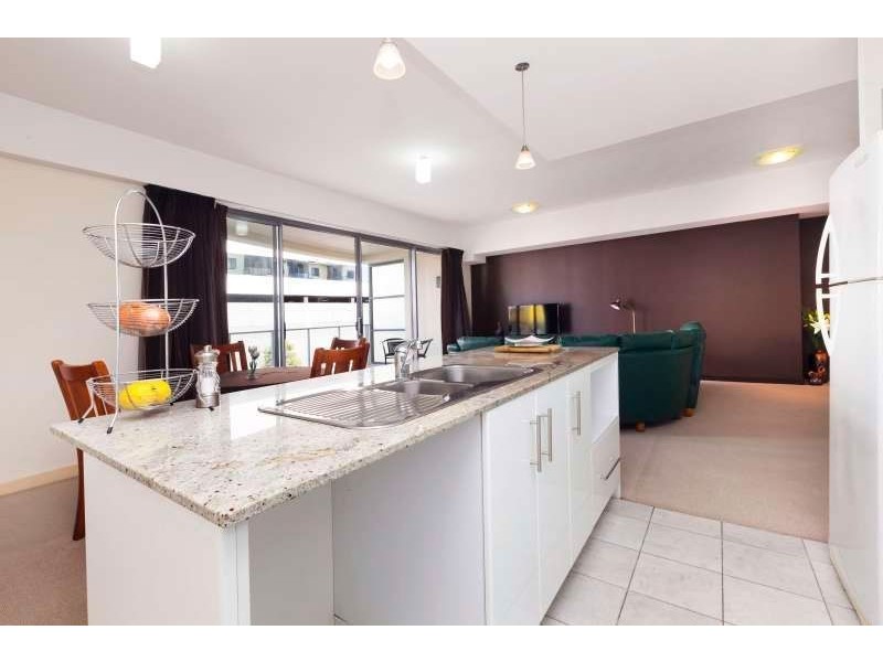 13/11 Bennett Street, East Perth WA 6004