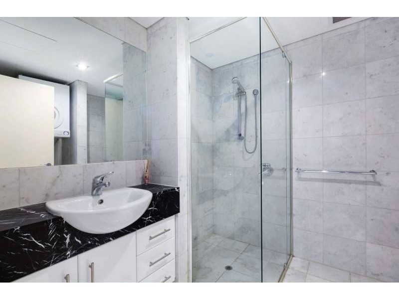 13/11 Bennett Street, East Perth WA 6004