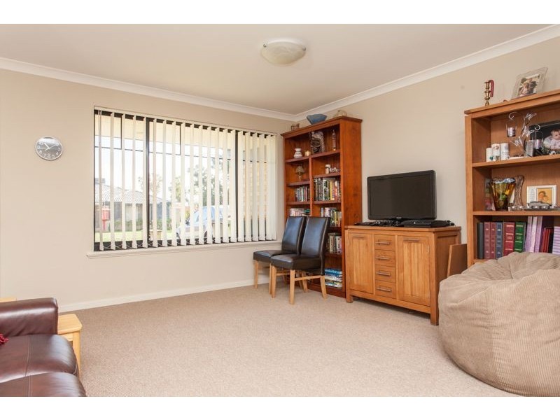 2 Kara Turn, Canning Vale WA 6155