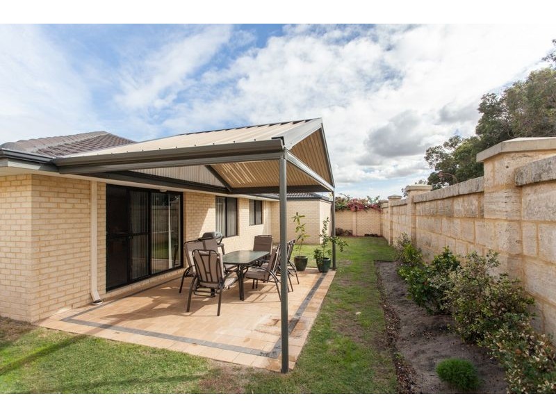 2 Kara Turn, Canning Vale WA 6155