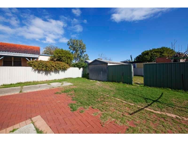 3 Bitton Street, Hamilton Hill WA 6163