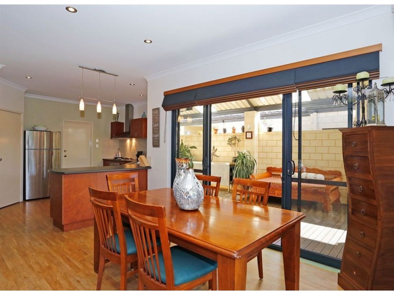 16 Forillion Avenue, Bibra Lake WA 6163