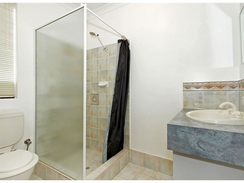 4 Manuel Close, Hamilton Hill WA 6163