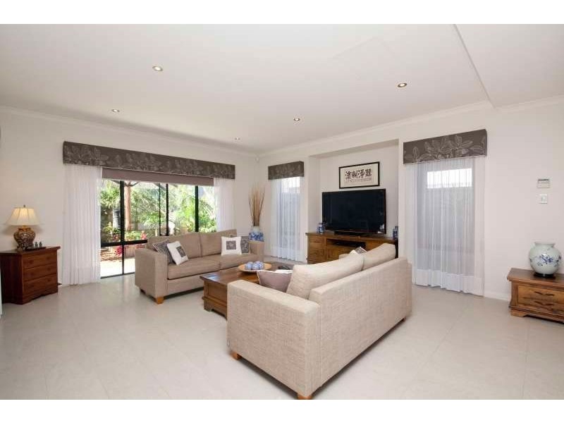 33 Panarea Crest, Yangebup WA 6164