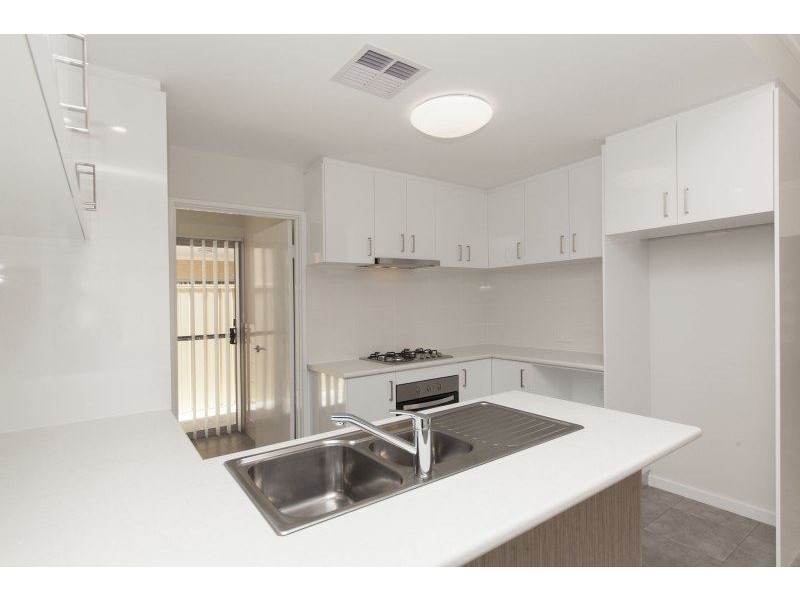 12 Scroop Way, Spearwood WA 6163