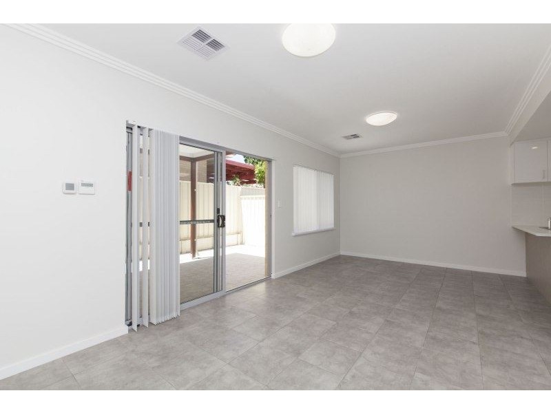 12 Scroop Way, Spearwood WA 6163