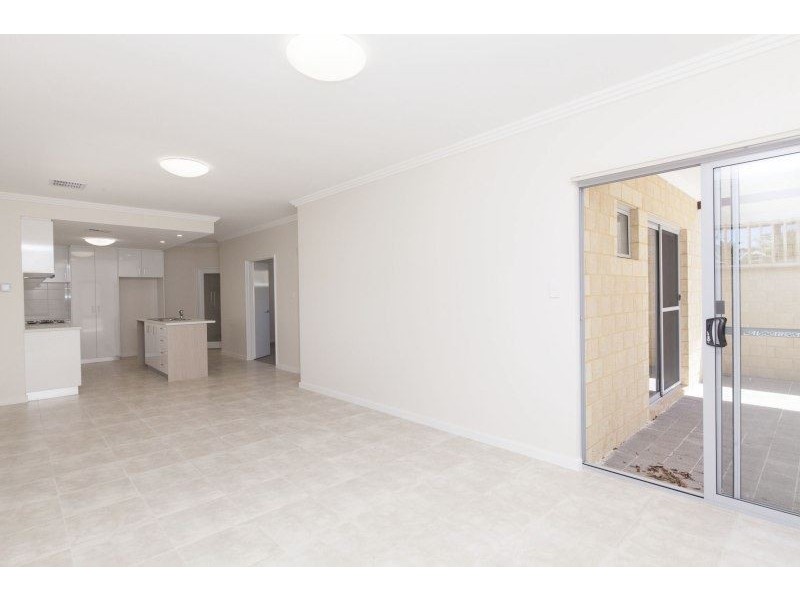 3/12 Scroop Way, Spearwood WA 6163