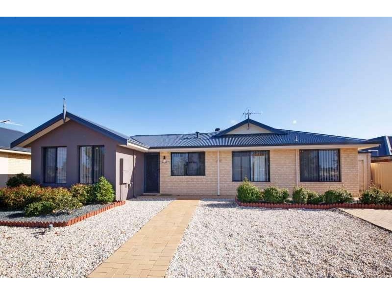 1 Swallowtail Avenue, Success WA 6164
