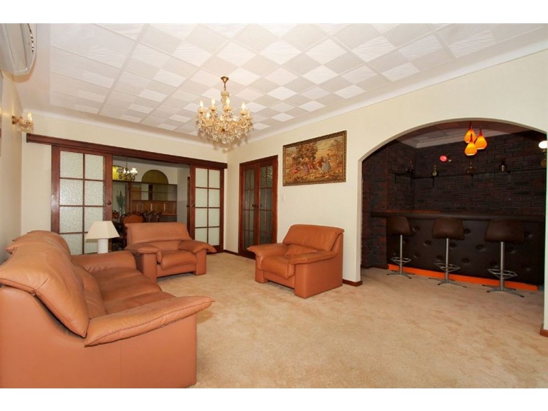 54 Watkins Street, White Gum Valley WA 6162