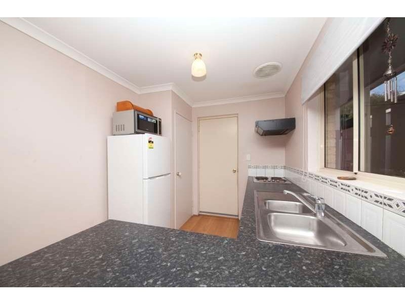 2 Narcissus View, Beeliar WA 6164