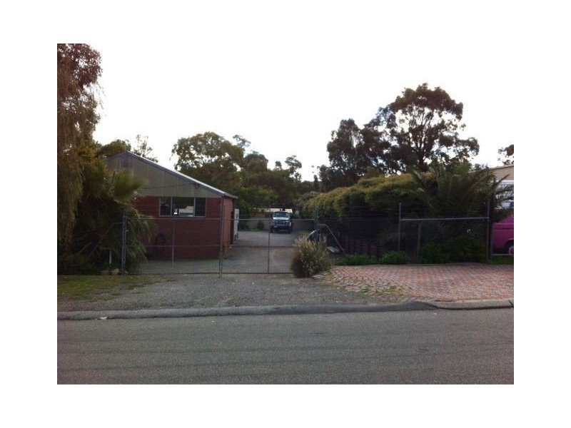 16 Stanyford Way, Medina WA 6167