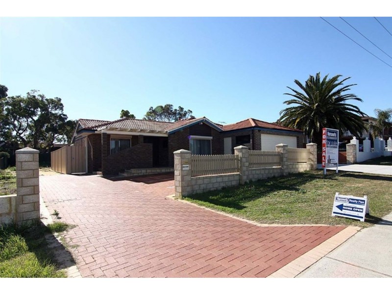 138 Phoenix Road, Hamilton Hill WA 6163