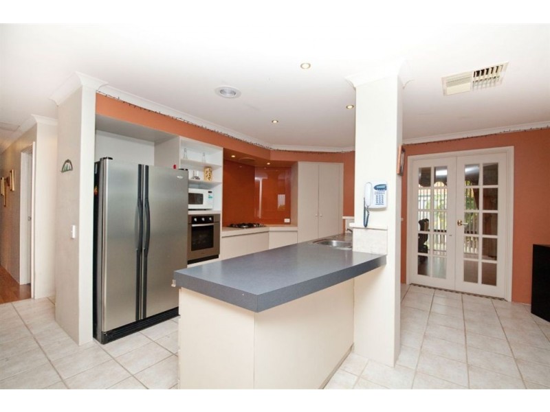 12 Lesueur Pass, Beeliar WA 6164