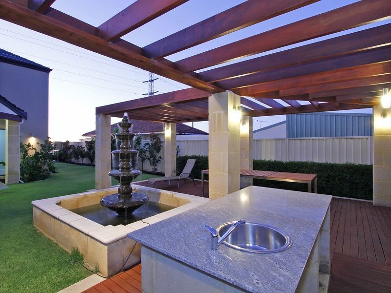 39 Birchley Road, Yangebup WA 6164
