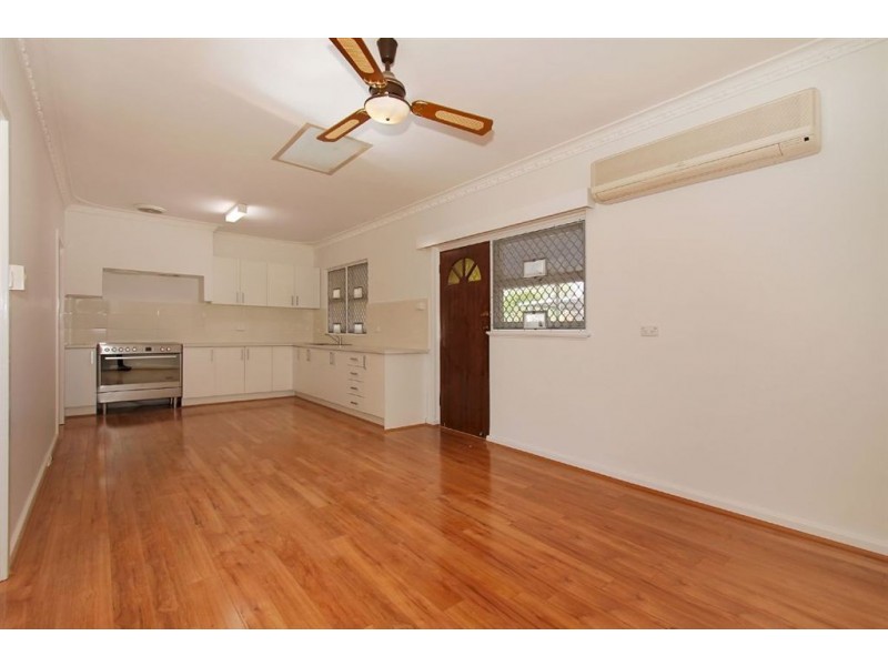 71 Edeline Street, Spearwood WA 6163