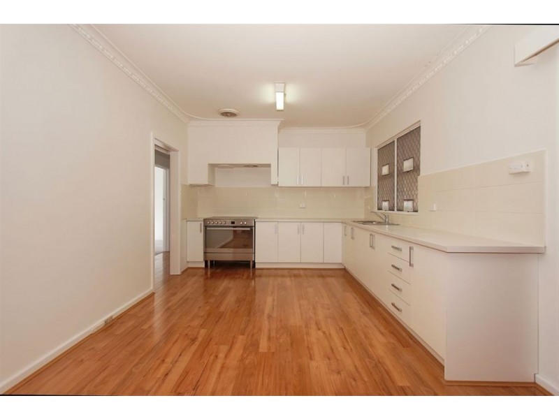 71 Edeline Street, Spearwood WA 6163