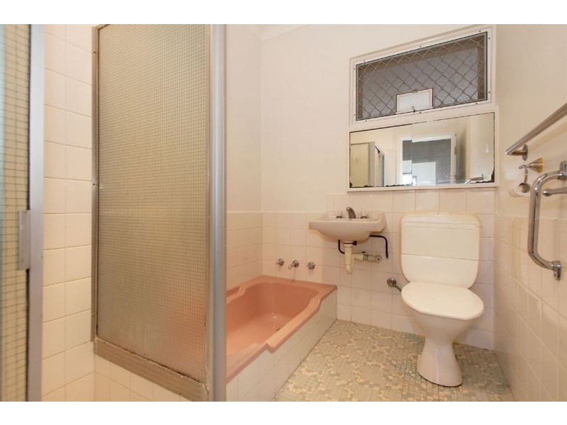 71 Edeline Street, Spearwood WA 6163