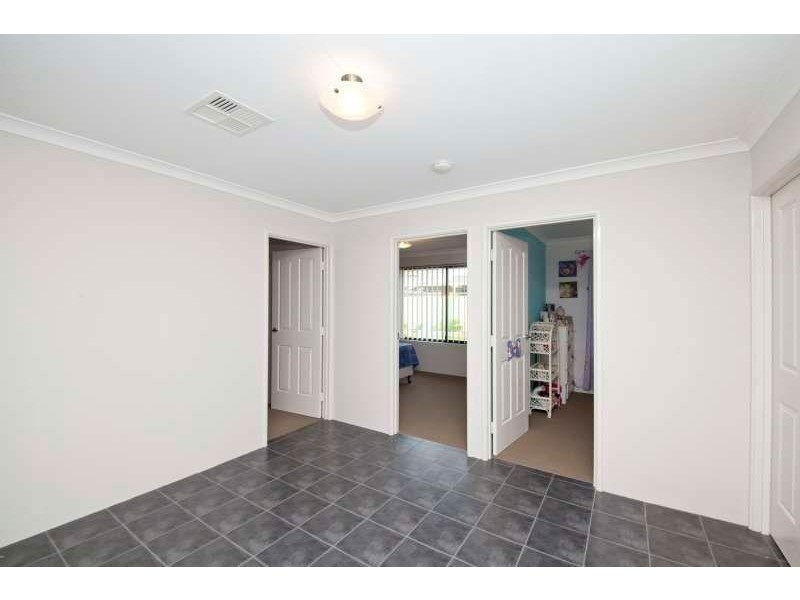 12 Pavonia Parade, Baldivis WA 6171