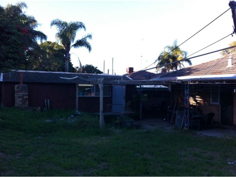50 Calista Avenue, Calista WA 6167