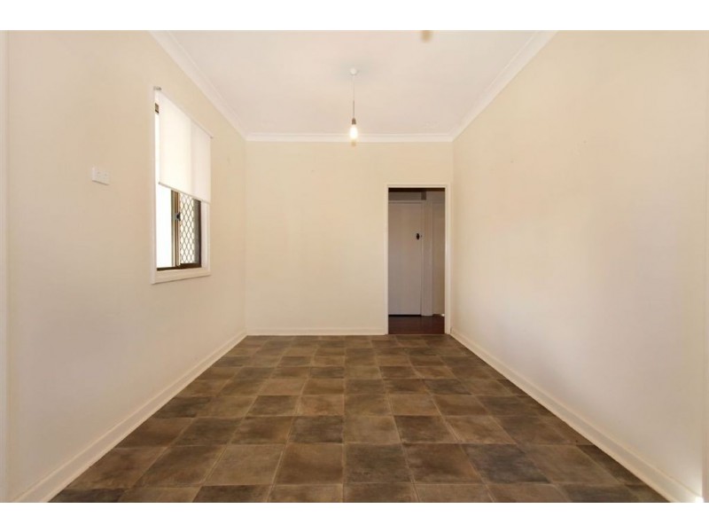 31 Arthur Road, Hamilton Hill WA 6163