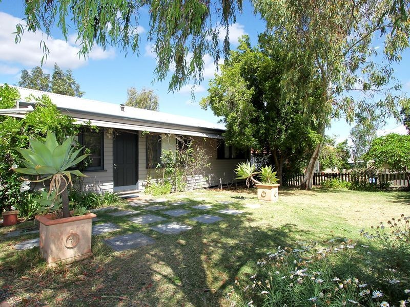 78 Paget Street, Hilton WA 6163