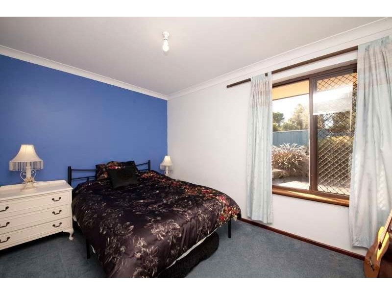 17 Krugger Place, Leeming WA 6149