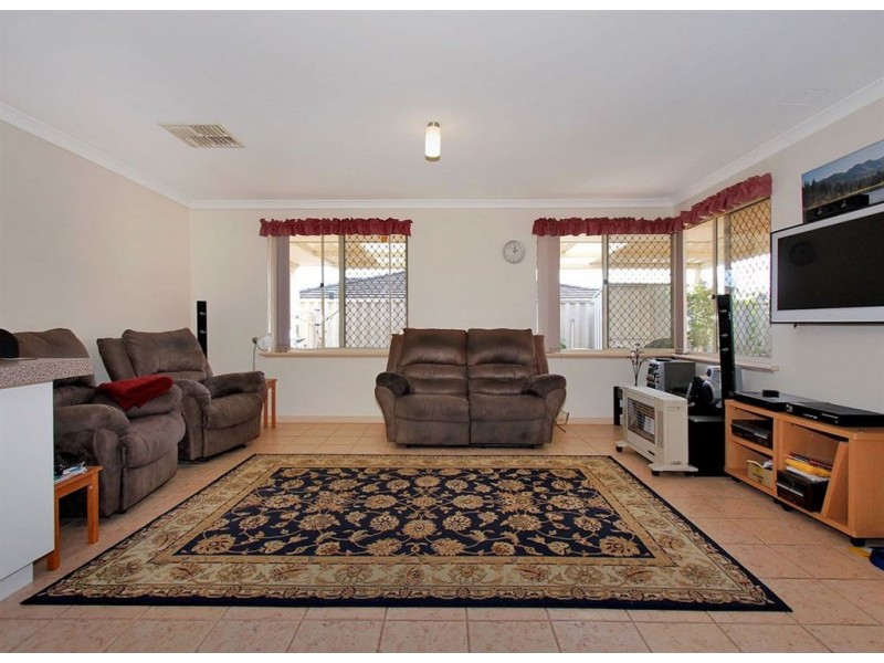 28 Streeter Way, Beeliar WA 6164