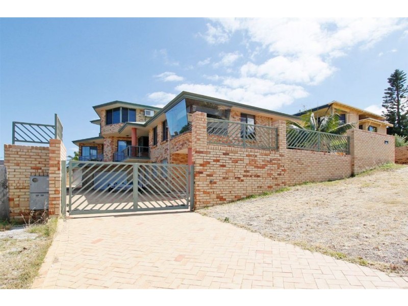 21 Arlington Loop, Coogee WA 6166