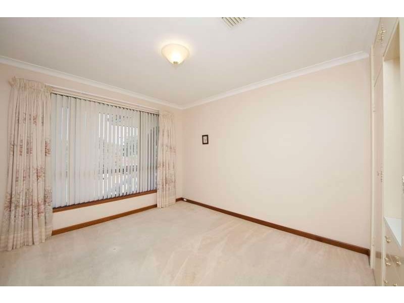 48 Pilgrim Way, Hamilton Hill WA 6163