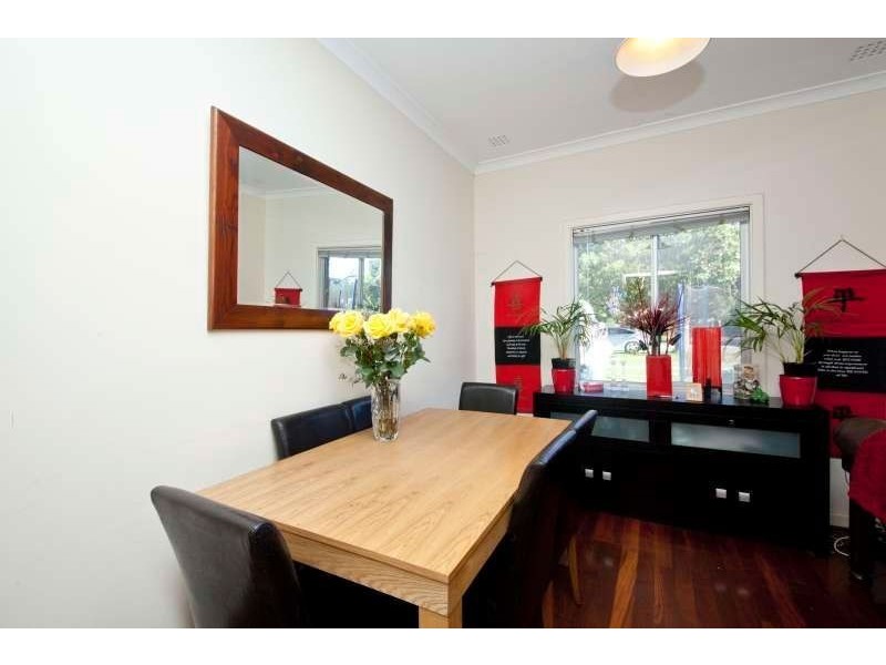 80 Bromley Road, Hilton WA 6163