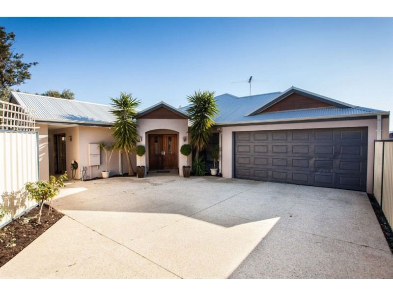 11A Bitton Street, Hamilton Hill WA 6163