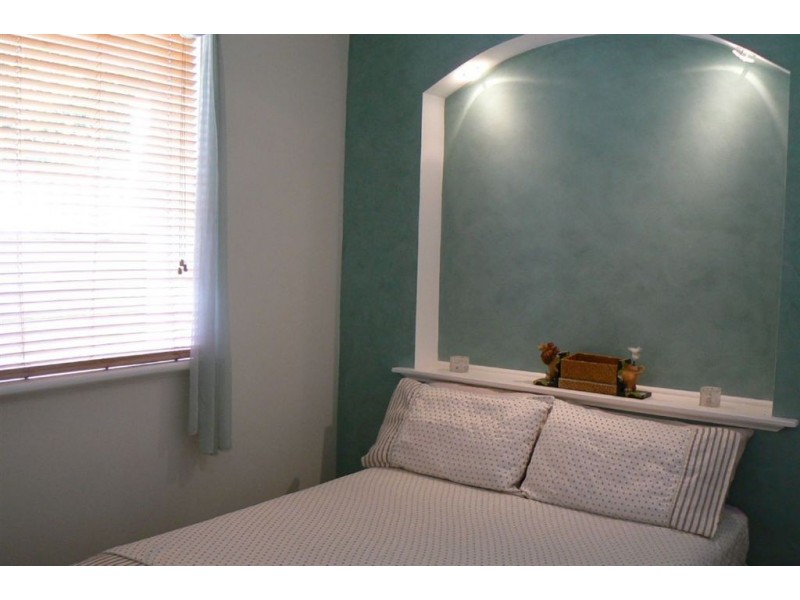 31 Bromley Road, Hilton WA 6163