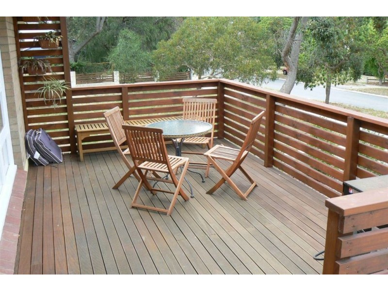 31 Bromley Road, Hilton WA 6163