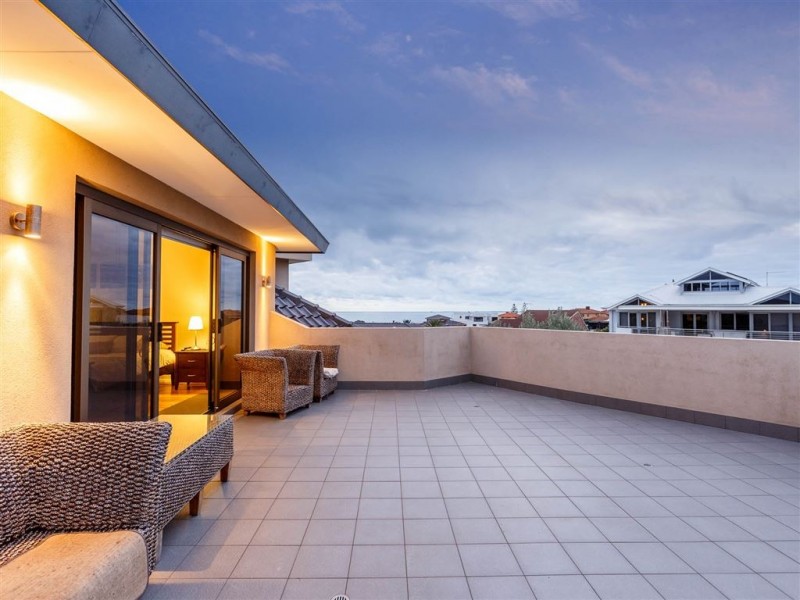 6 Viewcrest Rise, Coogee WA 6166