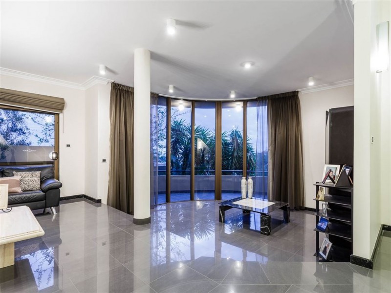 6 Viewcrest Rise, Coogee WA 6166