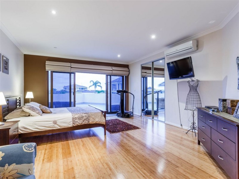 6 Viewcrest Rise, Coogee WA 6166
